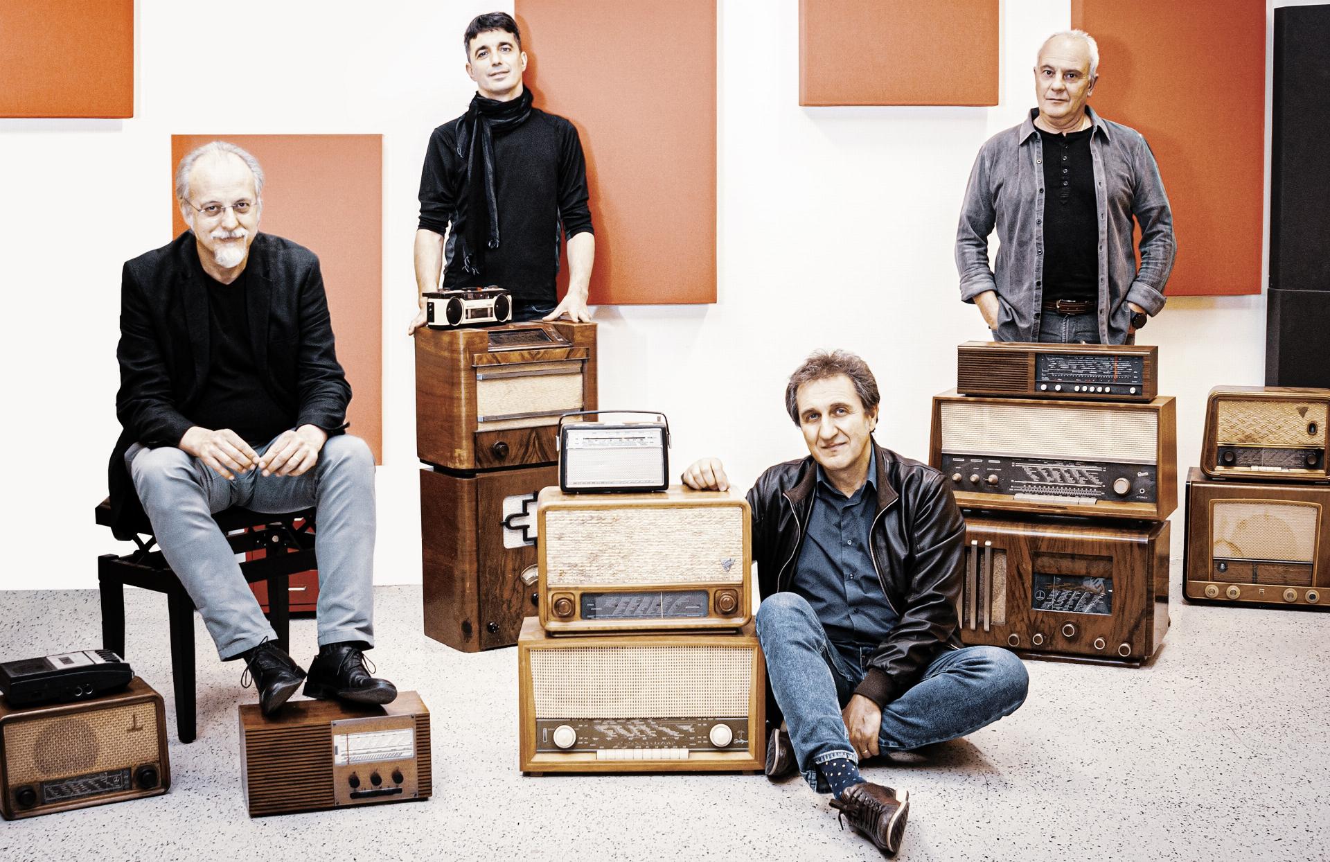 complete_radio vintage_1966